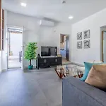 Alminar Suites